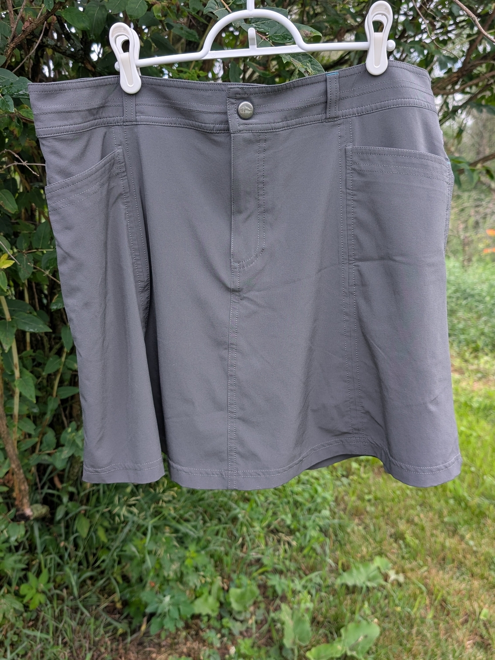 L.L. Bean Women's Gray Active Skort